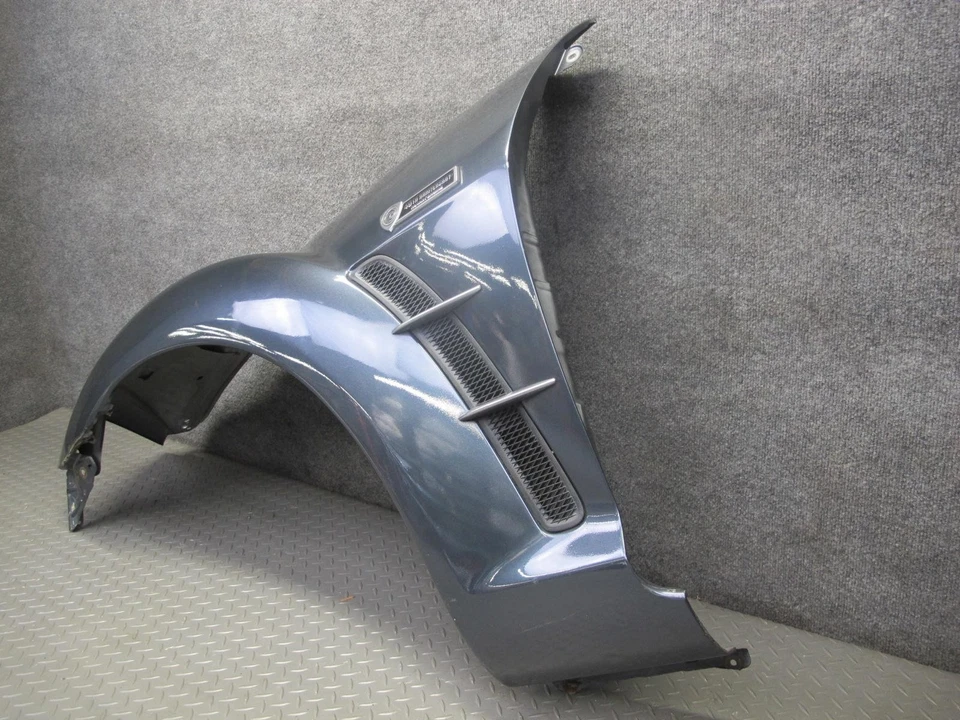 04-08 MAZDA RX8 FRENTE ESQUERDA DO LADO DO MOTORISTA FENDER SHELL PAINEL CAPA CINZA MICA FABRICANTE DE EQUIPAMENTO ORIGINAL - Imagem 3 de 4