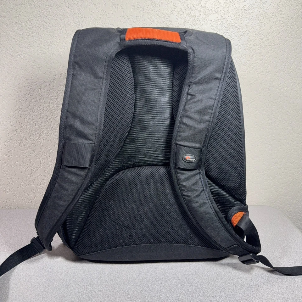Lowepro CompuDaypack Black & Orange Camera & Laptop Backpack Bag EUC 17" Tall - Image 3 of 4