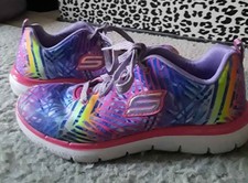 Skechers Tasty Tropics Girls Size 2 Sneakers