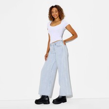 Women's Mid-Rise Ultra Wide Leg Baggy Jeans - Wild Fable Light Wash