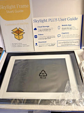 Skylight Frame 10 inch Wi-Fi Digital Picture Frame Touch Screen