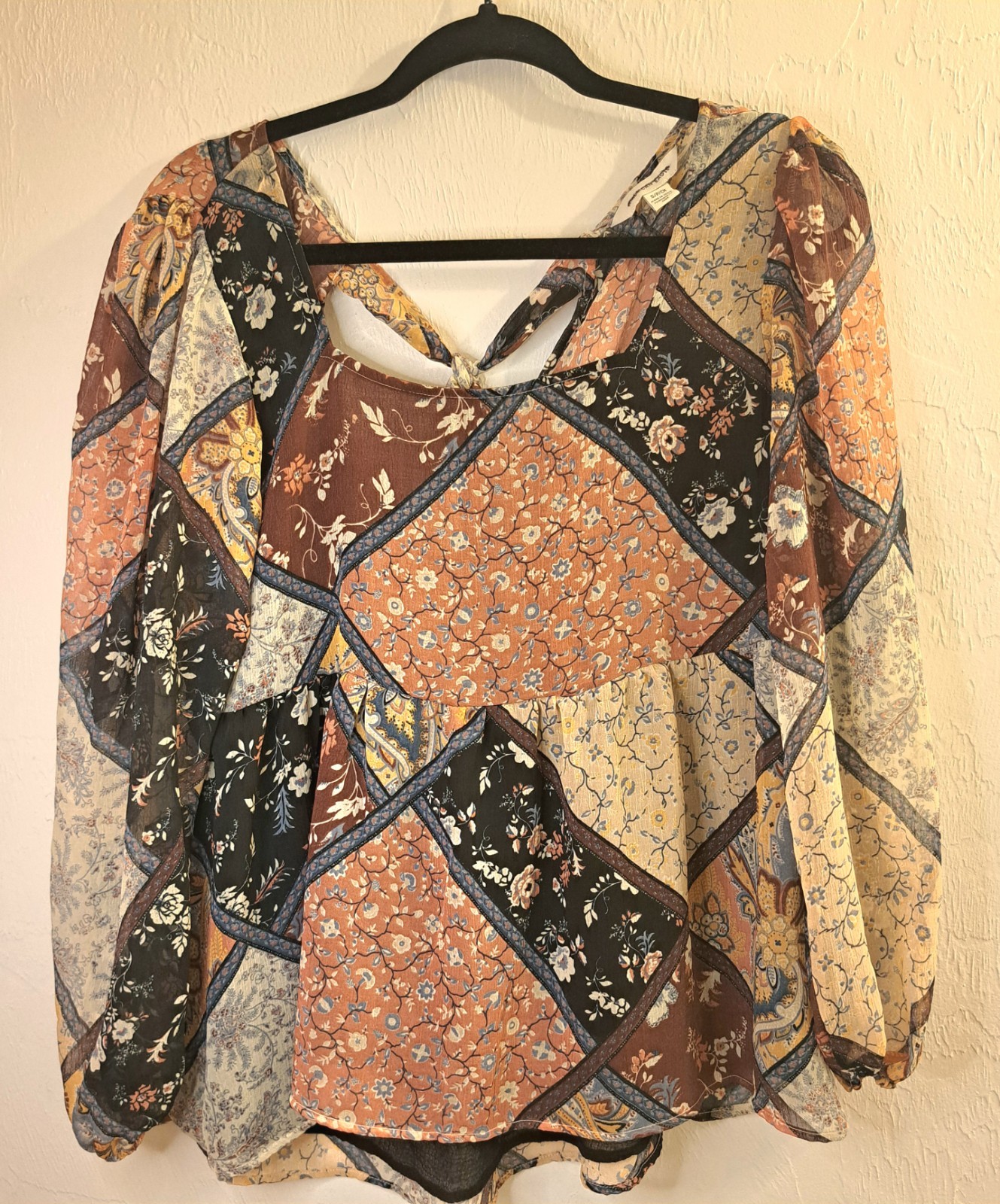 American Eagle Patchwork Floral Chiffon Blouse Ti… - image 1