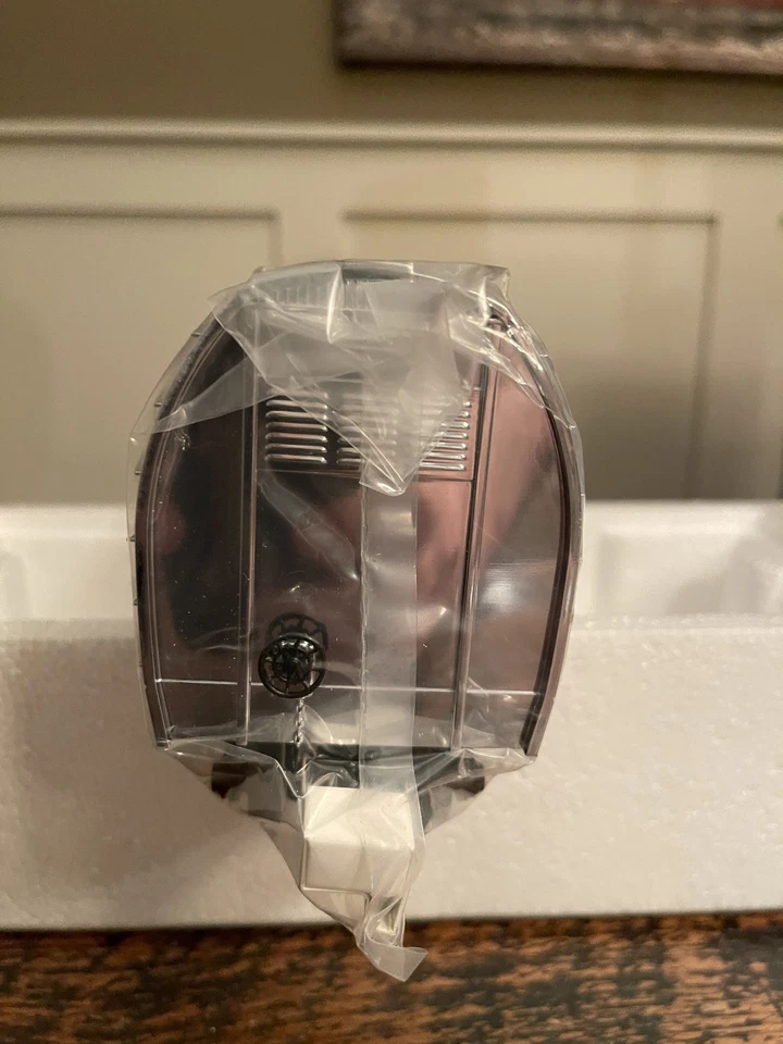 + Rare MTH O Gauge Coors Light Silver Bullet Operating Reefer Tail Car 30-78061 - Image 4 of 4