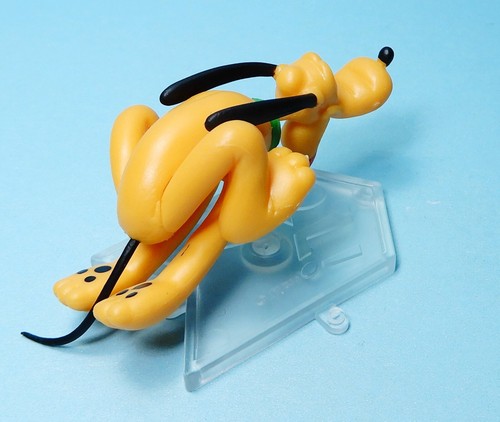 Takara Tomy ARTS Disney Mickey & Friends Rush Life Running Pluto Figure new - Picture 3 of 4