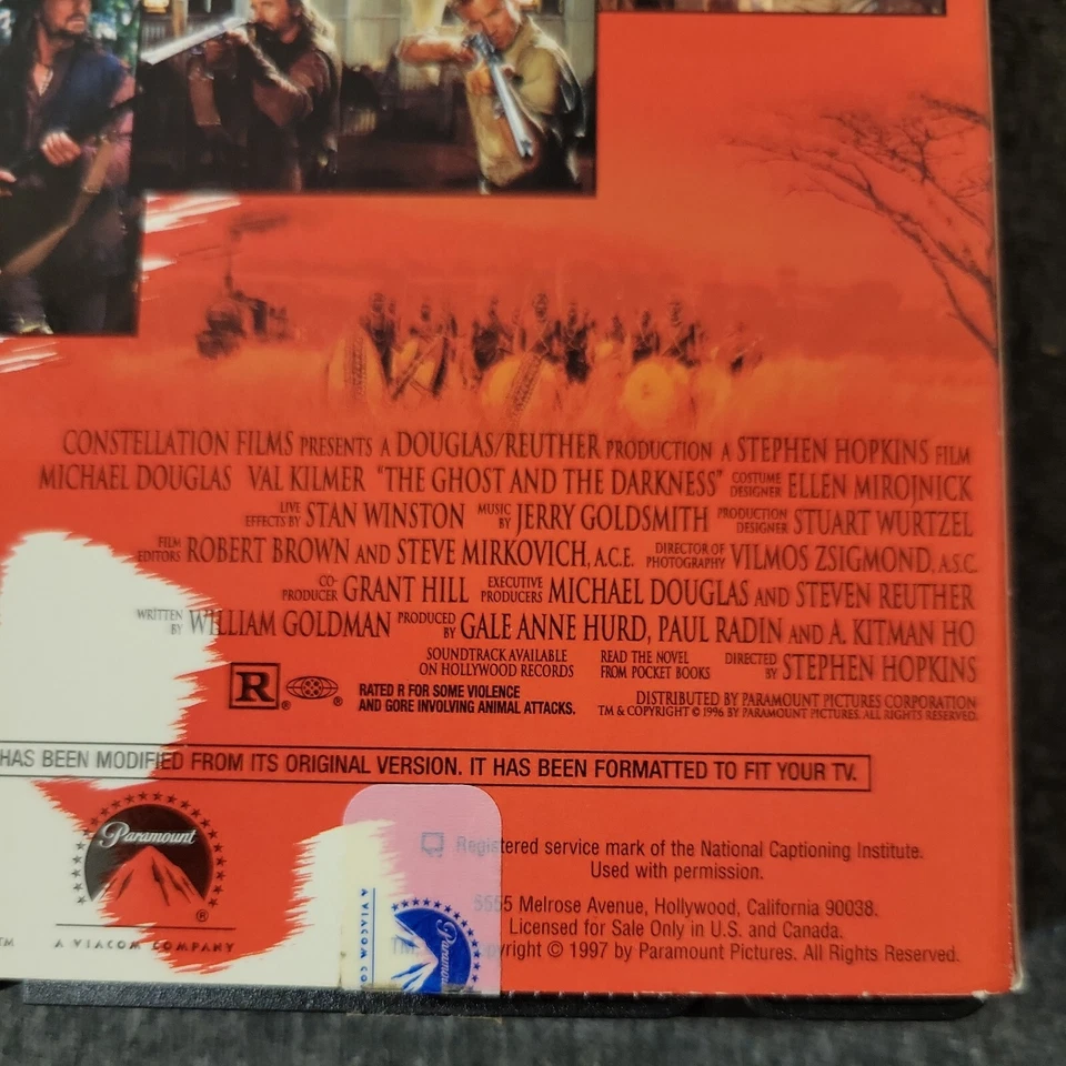The Ghost and the Darkness (VHS, 1997) Michael Douglas Val Kilmer Paramount  - Image 4 of 4