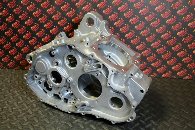 Yamaha Raptor YFM700 YFM 700 R Talon Titanium Crankcase Halves