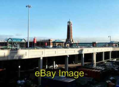 Photo 6x4 Barton Square Eccles/SJ7798 From outside Selfridges at the Tra c2008