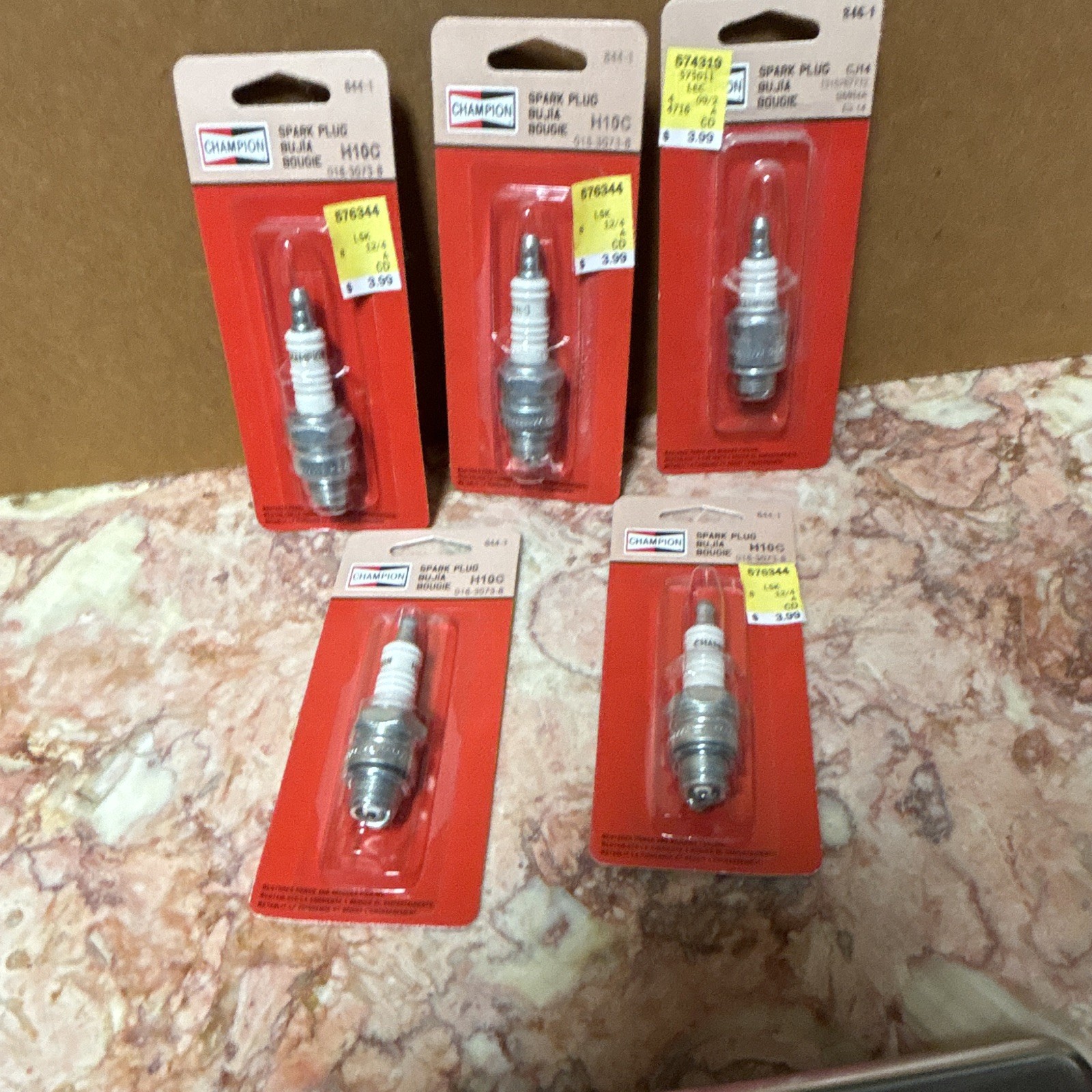 Pack of 5 Champion Spark Plug H10C Federal MOGUL Spark Plugs 844-1