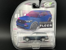 Greenlight 2024 Ford Explorer Blue Showroom Floor 68070 1/64