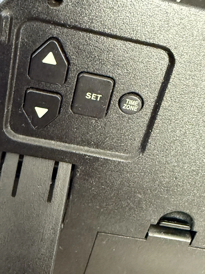 Reloj atómico Timex 75322T fecha día temperatura, funciona muy bien Foto 4 de 4