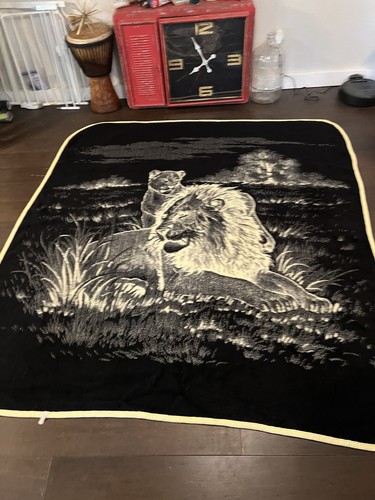 VTG San Marcos Mexico Blanket Lion & Lioness Reversible 81x90