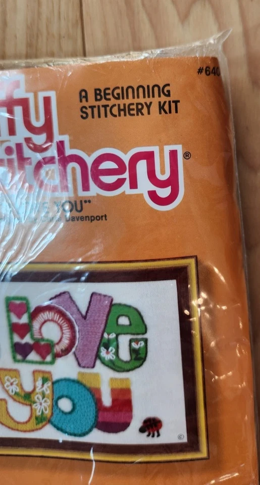 NUEVO Kit Crewel Vintage Años 70 Chris Davenport Jiffy Stitchery "Te Amo" Foto 2 de 4