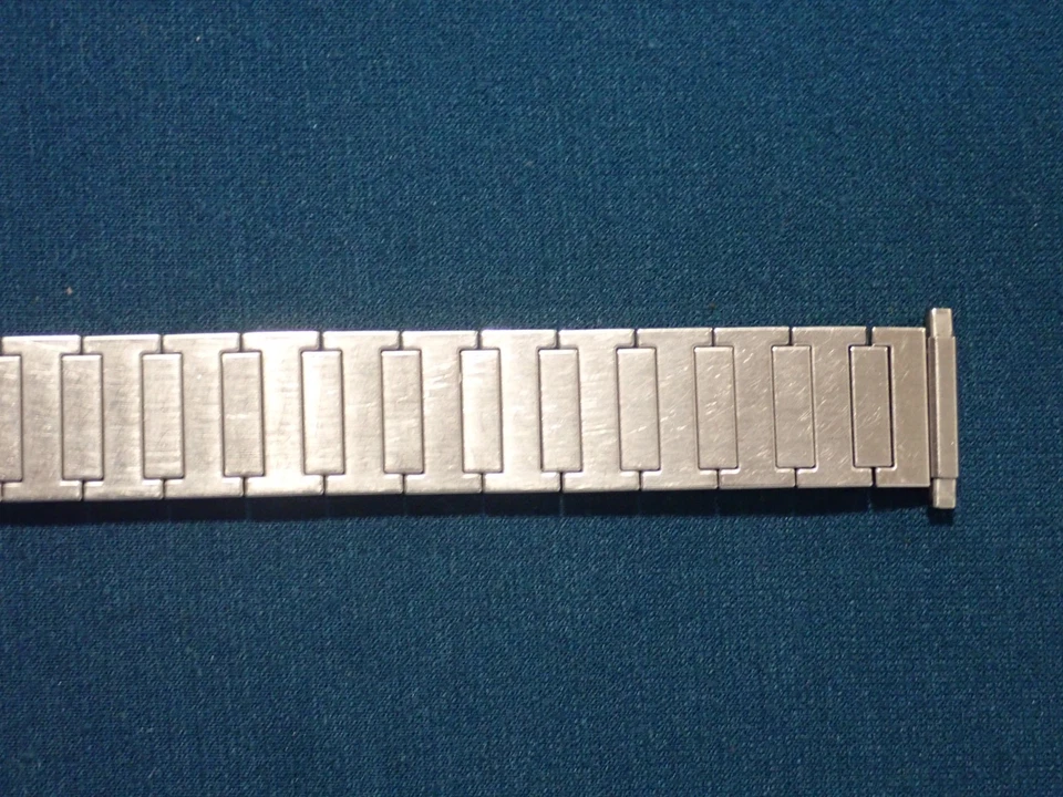 Vintage Mens Spiedel Stainless Steel Stretch Watchband, Expansion 16-21mm - Image 2 of 4
