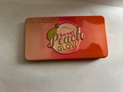 Too Faced Sweet Peach Eyeshadow Palette Brand New in Box 18 Shadows