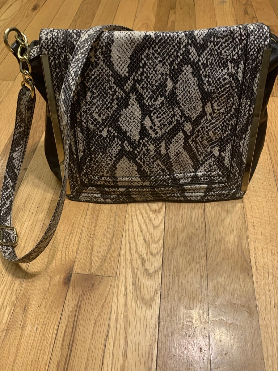 Sam And Libby Envelope Purse Crossbody Bag Black With Accent Snake Like Print
