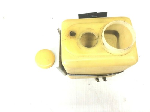 65 - 80 ROLLS ROYCE SILVER SHADOW WINDSHIELD WASHER TANK JNV955452 - Picture 3 of 4