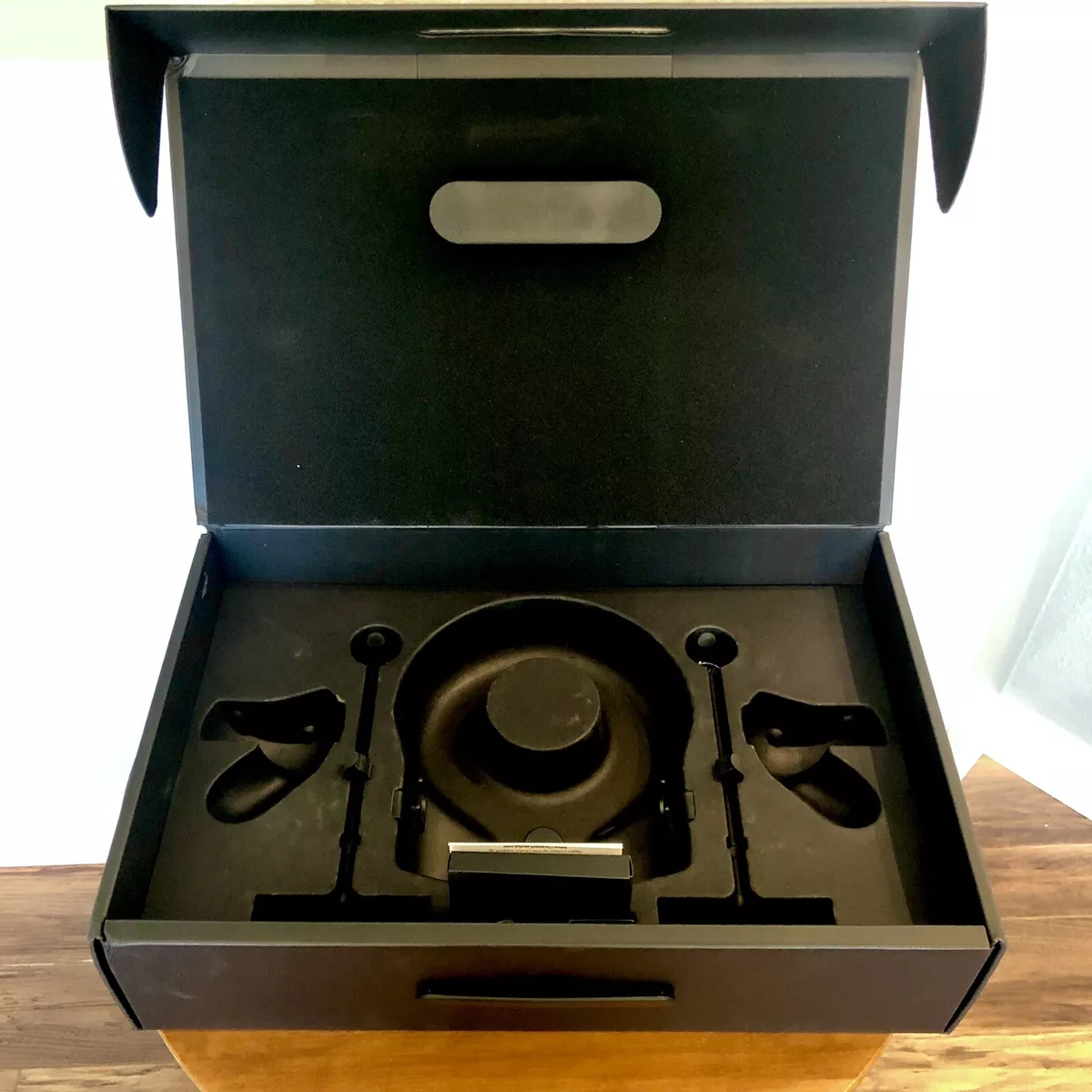 Oculus rift hotsell s in box