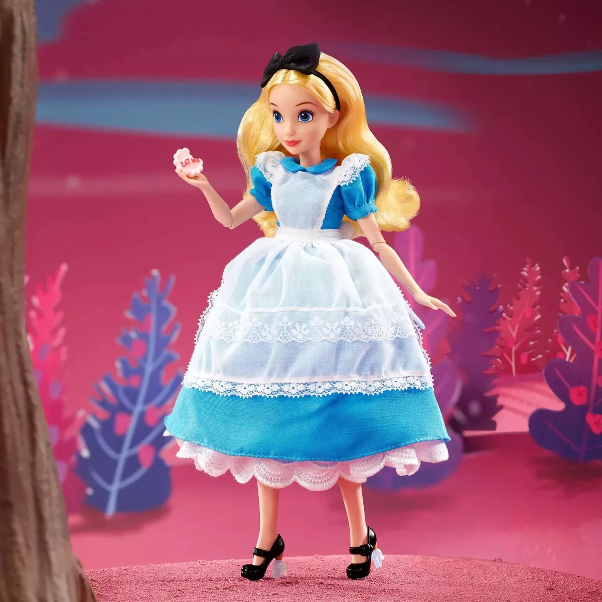 Poupée Alice Au Pays Des Merveilles PRESALE 2023 poupée Disney Collector Alice au pays des merveilles mattel | eBay