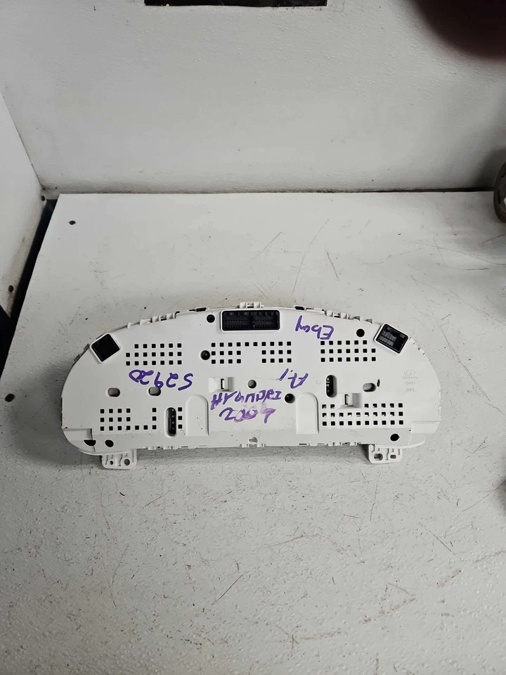 Hyundai Santa Fe 2009 3,3 L velocímetro cuadro de instrumentos velocímetro Mph temperatura del aceite combustible Foto 4 de 4