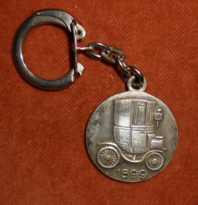 Renault Gignac R. Deporte keychain type Tacot 1899 identical to Tesla