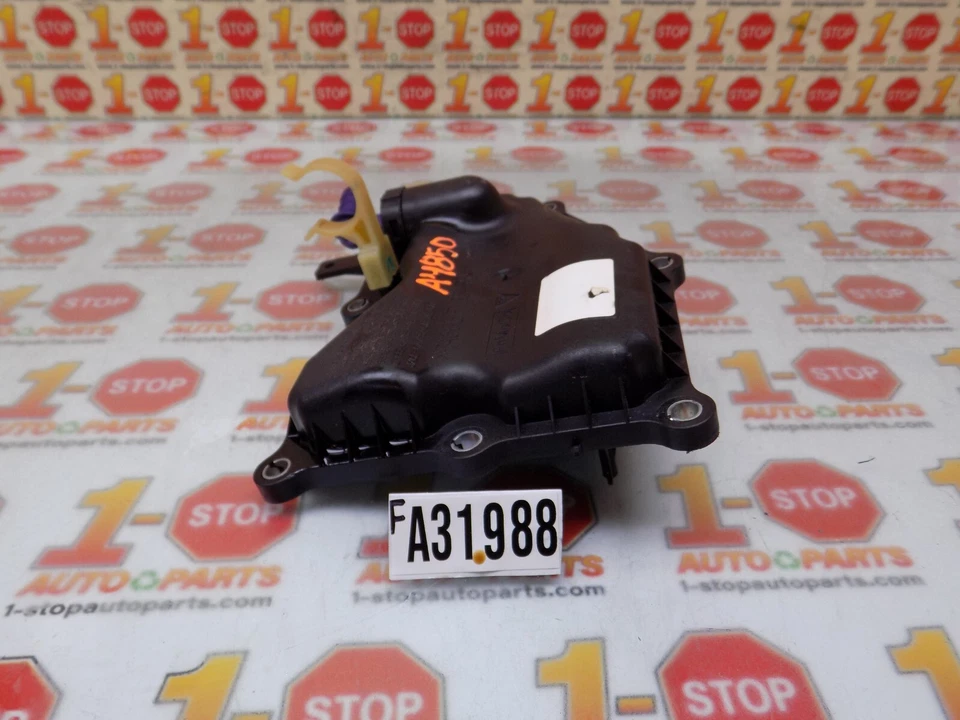 Ford Focus 2008-2011 separador de aceite de motor 2,0 L 8S4Z-6A785-B OEM Foto 3 de 4