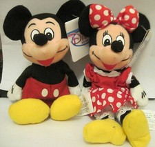 THE DISNEY STORE - MICKEY  MINNIE MINI BEAN BAGS - NEW WITH TAGS ATTACHED