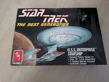 1988 AMT/ERTL Star Trek: The Next Generation USS Enterprise NCC-1701-D
