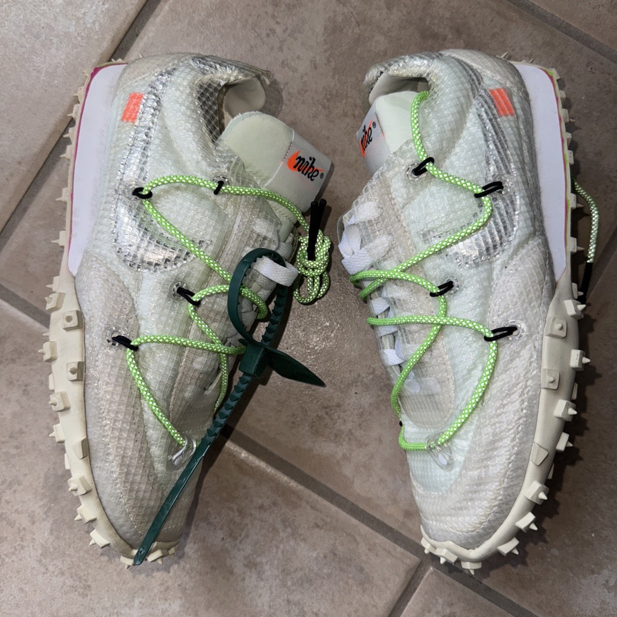 NIKE スニーカー　off-white Nike Off-White x Waffle Racer Vivid Sky White, Size 7 | eBay