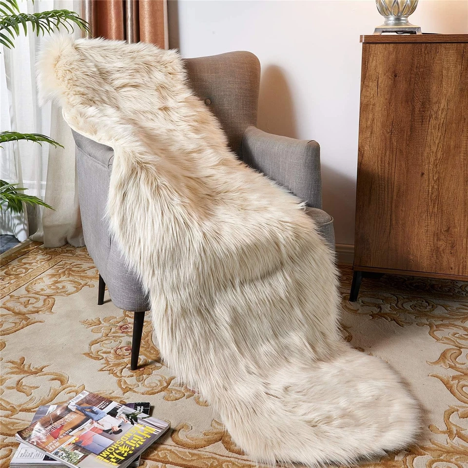 Easyjoy Ultra Suave Esponjoso/Difuso Peludo Alfombra Piel Sintética Silla Cubierta Cojín de Asiento para Foto 2 de 4