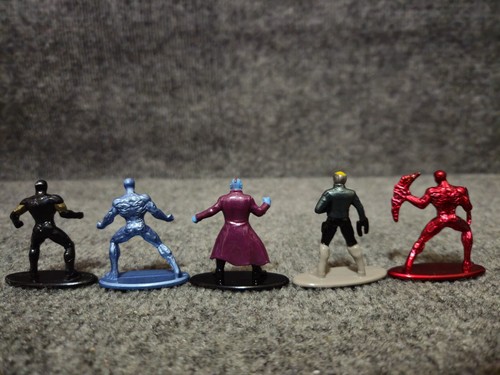 Marvel Jada Toys Die-Cast Collectible Figures Lot - Picture 7 of 11