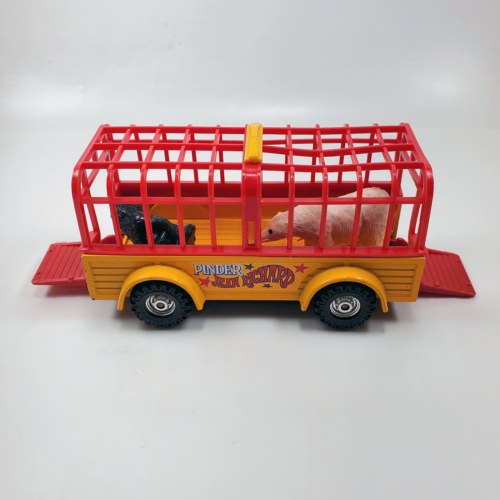 Corgi Land Rover & Animal Trailer 109WB Pinder Jean Richard Circus w/ Figures - Picture 15 of 18