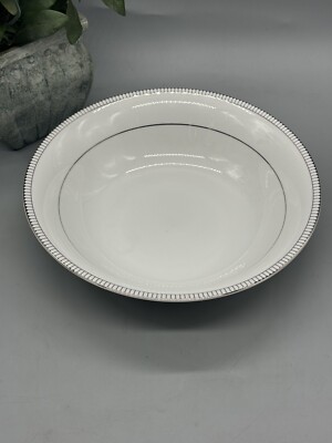 Royal Doulton Paramount Platinum 10  Vegetable Serving Bowl Discontinued