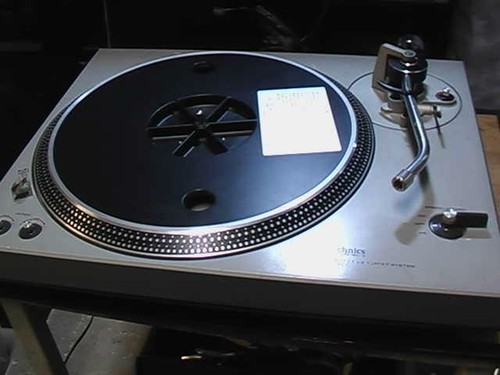 Technics SL-1500 Manual Turntable. Rare Vintage!