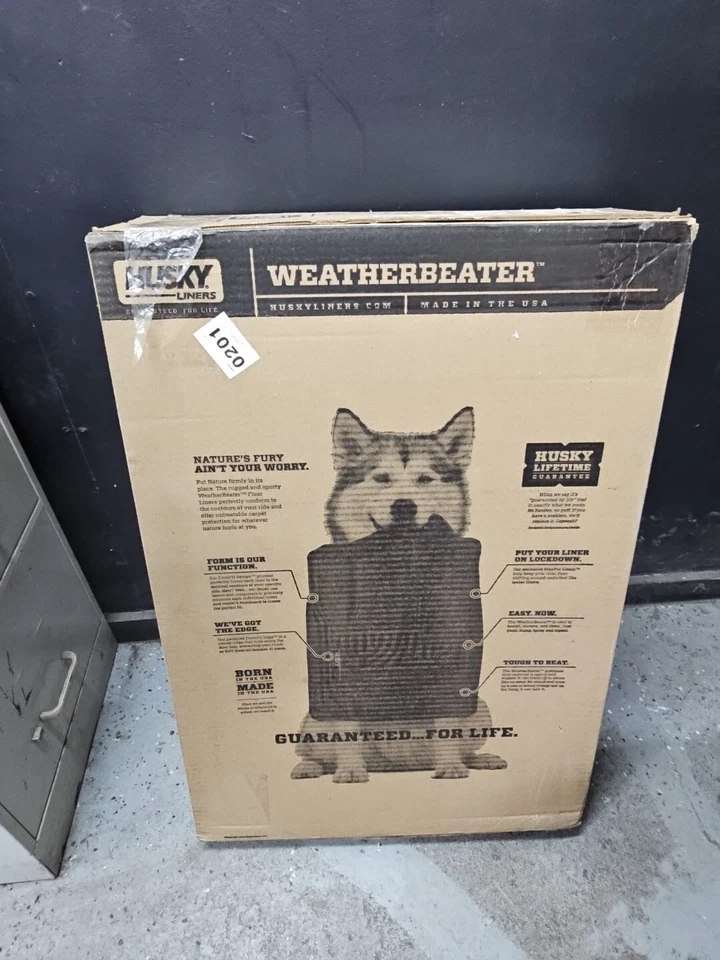 Forros de piso Husky WeatherBeater delanteros y traseros de 3 piezas 2011 a 2013 Kia Sorento Foto 3 de 3