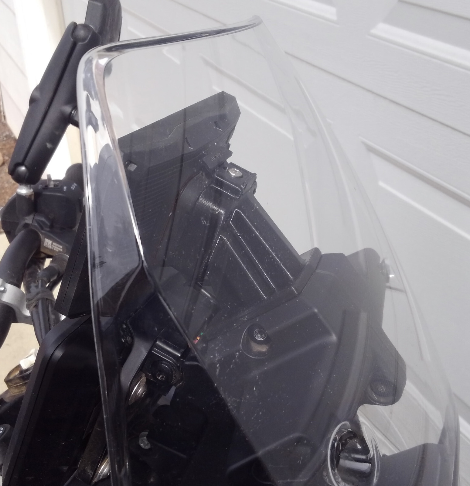 Husqvarna Norden 901 Locking Garmin Zumo XT GPS Mount CDE