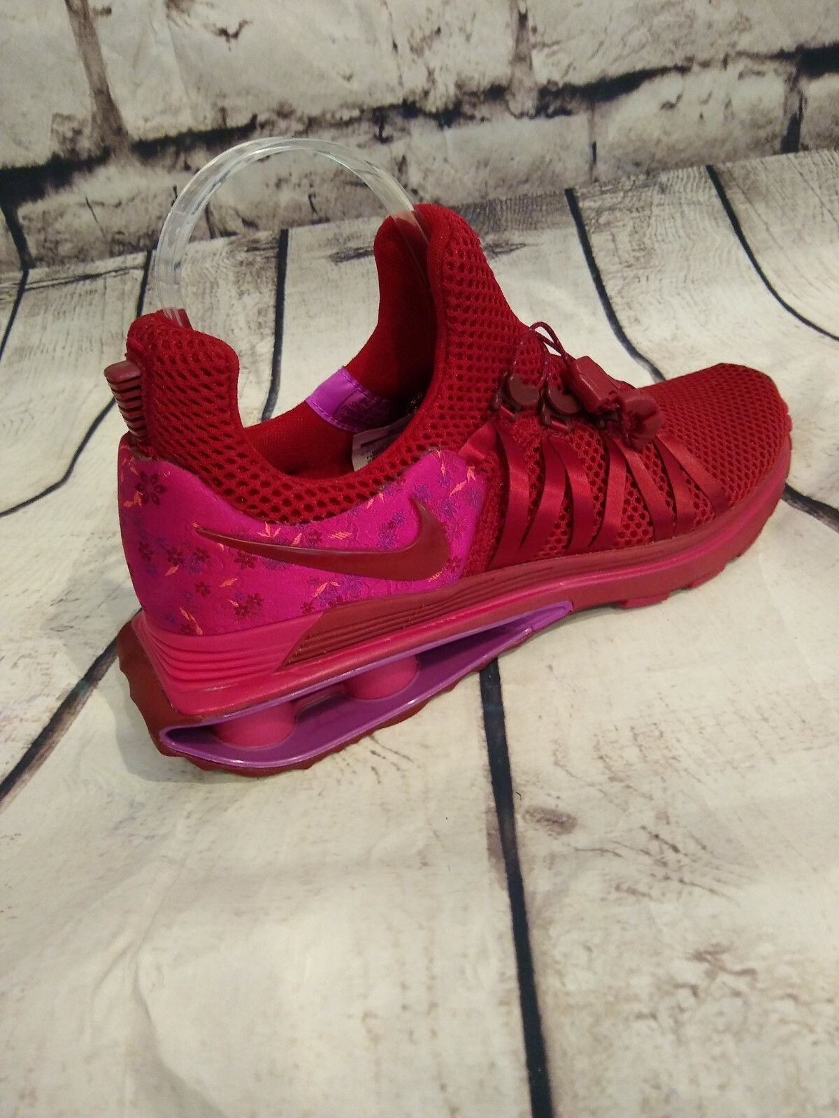 nike shox gravity red crush