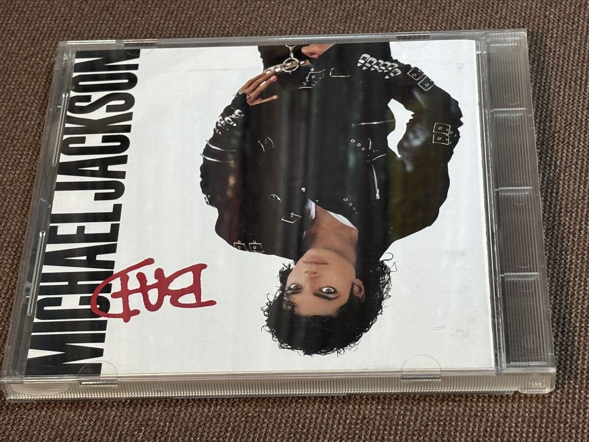MICHAEL JACKSON Bad JAPAN PICTURE CD 30.8P-240 w/ STICKERS MICHAEL JACKSON Bad JAPAN PICTURE CD 30.8P-240 w/ STICKERS