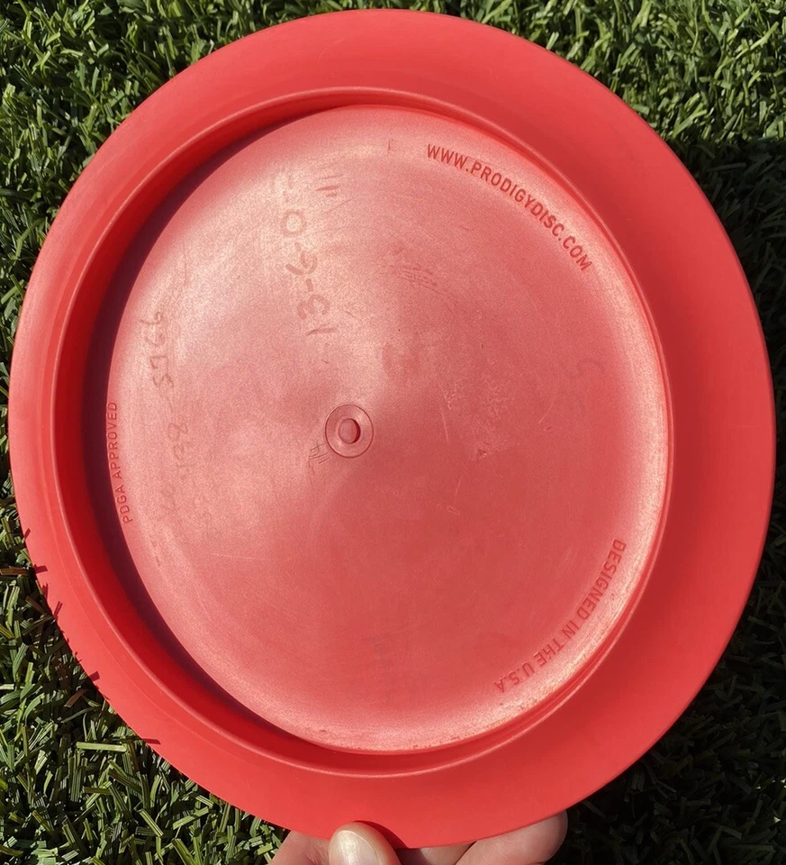 💫 Red Prodigy Ace Line D Model S Base Grip 174g 7/10 Black Matte Foil Light Ink - Image 4 of 4