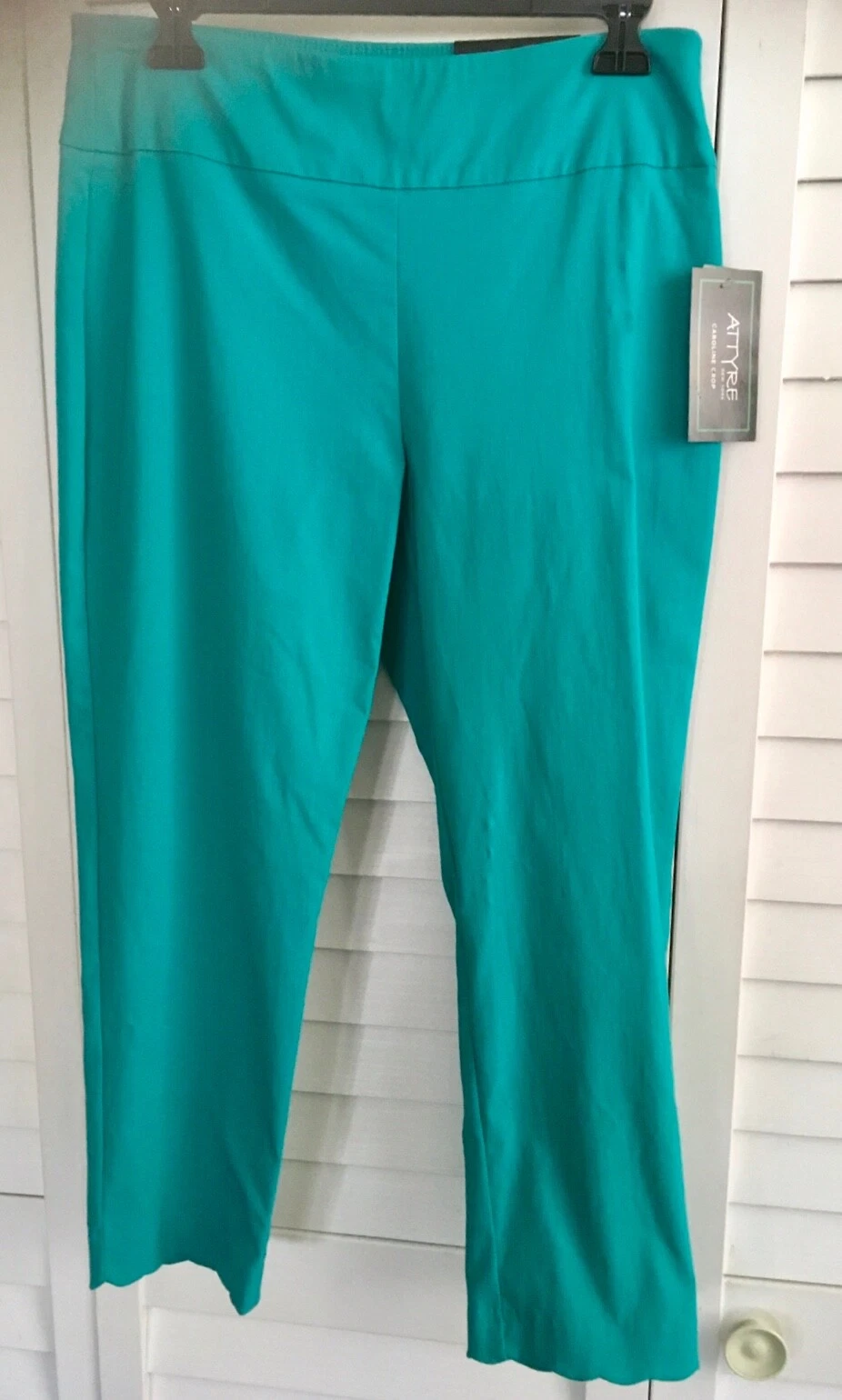 ATTYRE CAROLINE Women's Size 8 Turquoise Crop Capri With Scalloped Hem Pant NWT