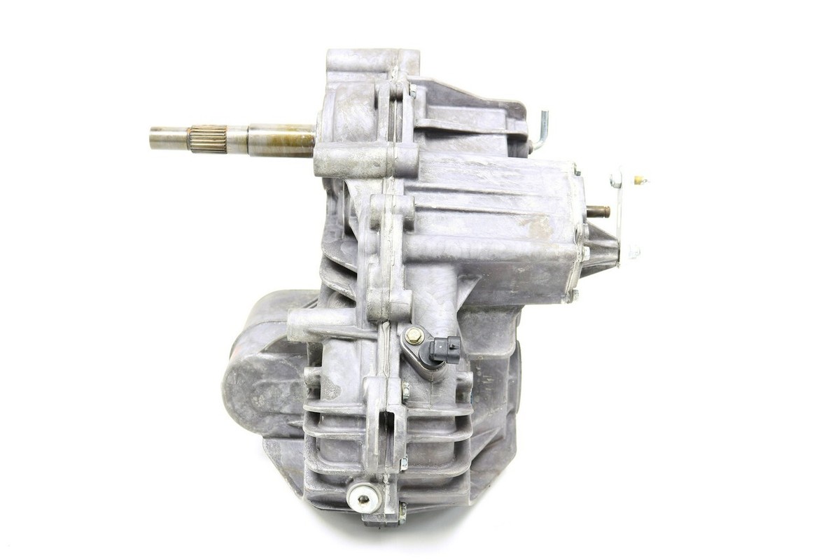 UTV2400E 2400MHzトランスバーター & TH-42 UTV2400E 2400MHzトランスバーター & TH-42 2.4GHzトランスバータ― UTV