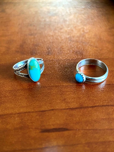 Lot of 2 Vintage Southwest Turquoise and 925 Sterling Silver Rings 4.47g Tested