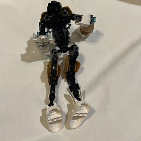 LEGO BIONICLE: Kopaka-Master of Ice (70788) Incomplete