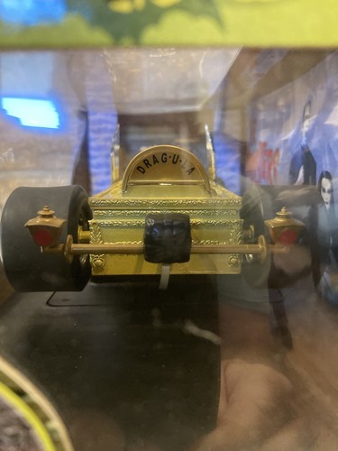 Vintage ERTL MunstersDragula 1:18 Die Cast Metal Coffin Body on Dragster Chassis - Picture 9 of 24