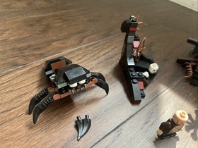 LEGO The Hobbit 79001 Escape from Mirkwood Spiders Incomplete