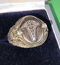 US ARMY MEDICAL CORPS Srebrny pierścionek z funkcją otwierania Kaduceusz II wojna światowa?