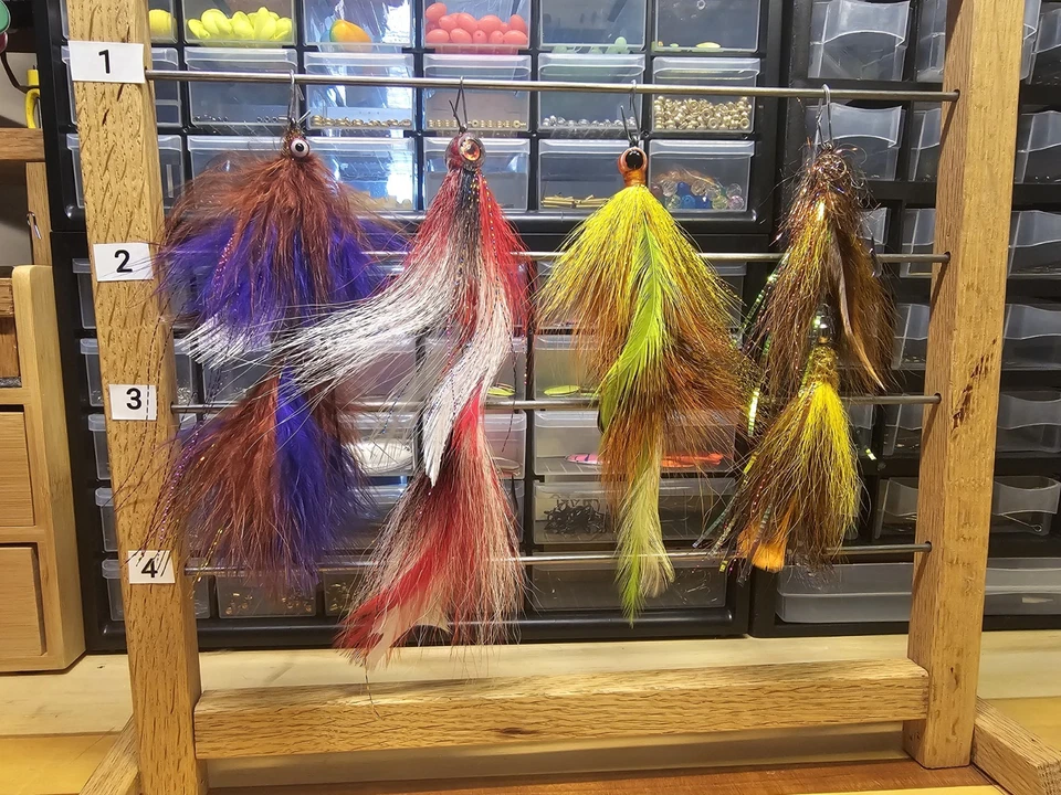 XLARGE STREAMERS, Double Hook - Image 3 of 4