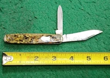 Vintage 2 Blade Camo Type Cellulite Scales, Pocket Knife, No Maker's Mark