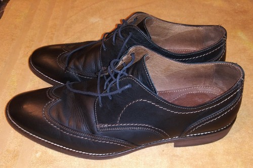 Johnston & Murphy 59-11821 Chocolate Leather Wing Tip - Picture 3 of 8