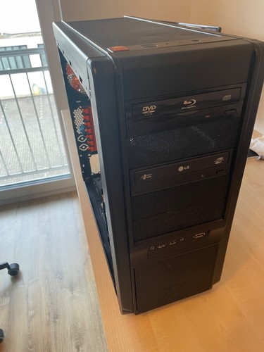 PC Gehäuse mit Cpu+kühler Mainboard Ram lüfter Laufwerk