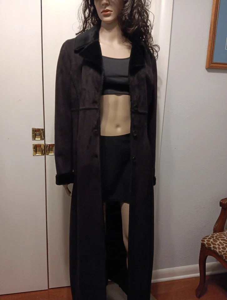 Maxi Abrigo Negro Largo Completo Imitación Gamuza Transparente/Forro de Piel Sintética Talla S